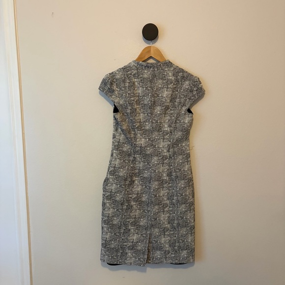 MM LaFleur Felisa Scribble Jacquard Sheath Dress Black Cream 6 - Picture 8 of 10